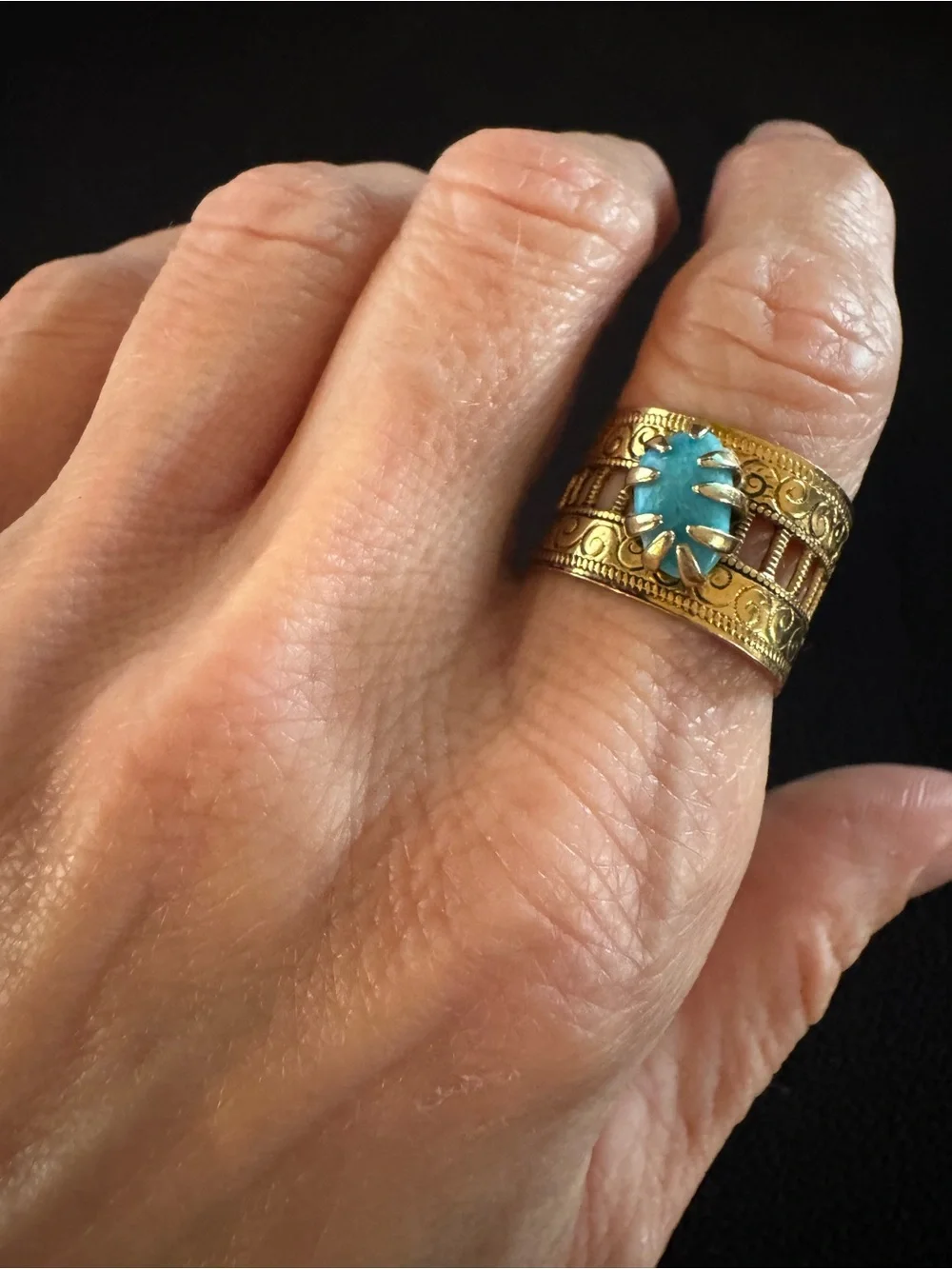 Gold Tone Turquoise Blue Wide Band Claw Prong Statement Ring - Size 7